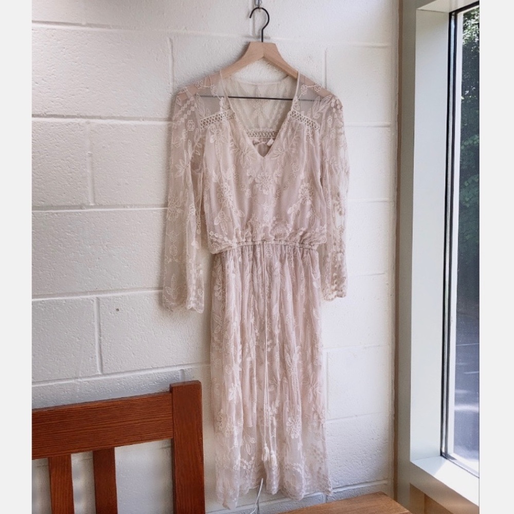 Chelsea & Violet Bohemian Lace Midi Dress Cream XS